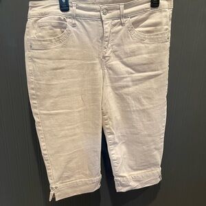 Gloria Vanderbilt cream color skimmer pants 12 pockets Capri casual beach travel